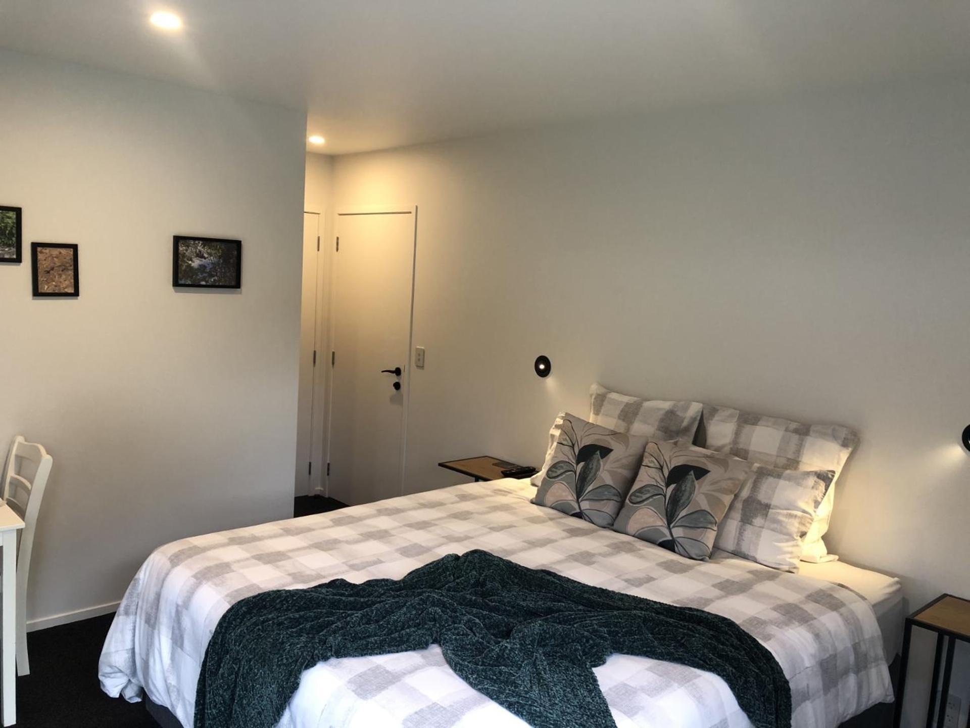 One Tree Point Roy And Anns Haven B&B 외부 사진