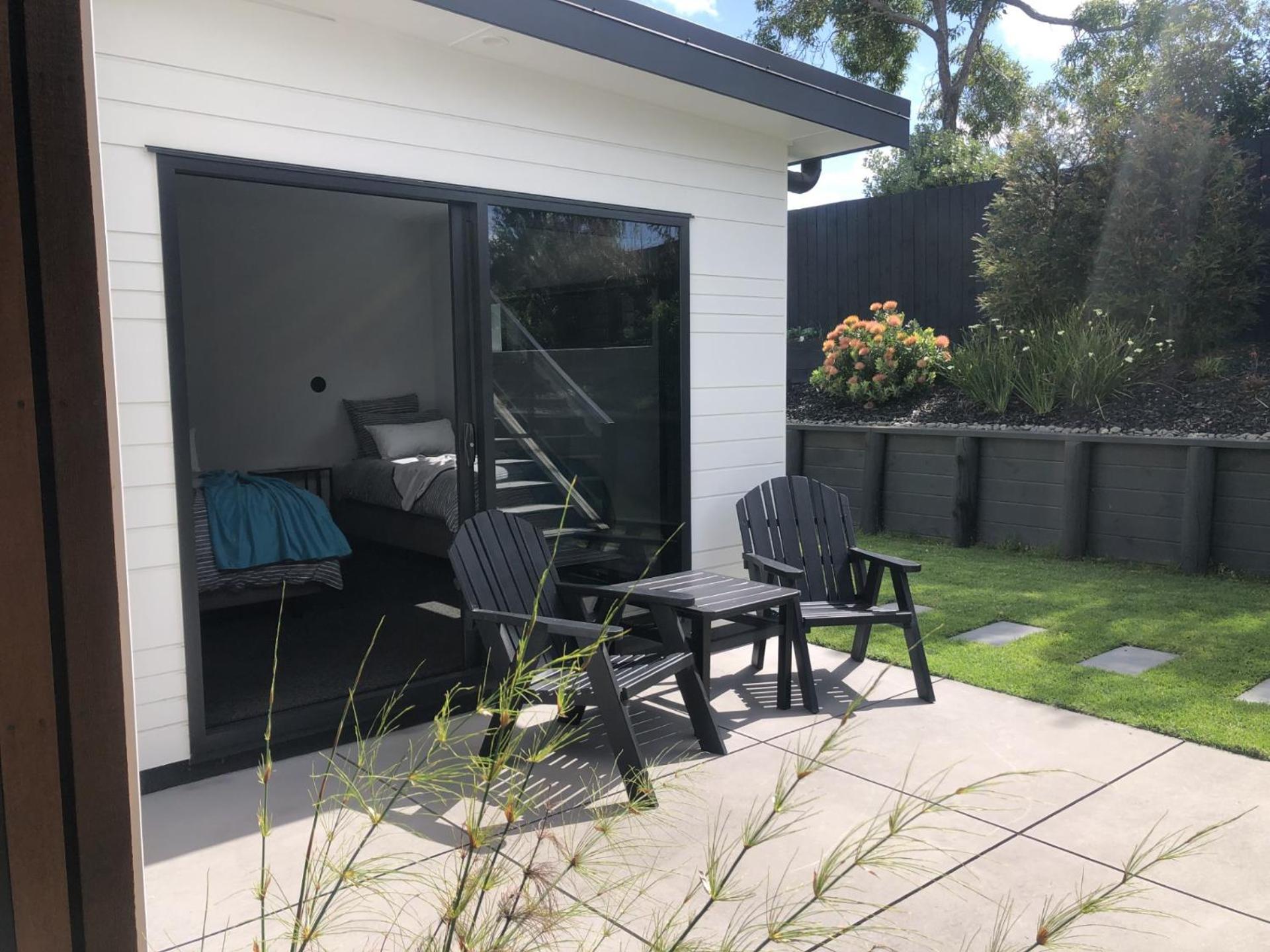 One Tree Point Roy And Anns Haven B&B 외부 사진